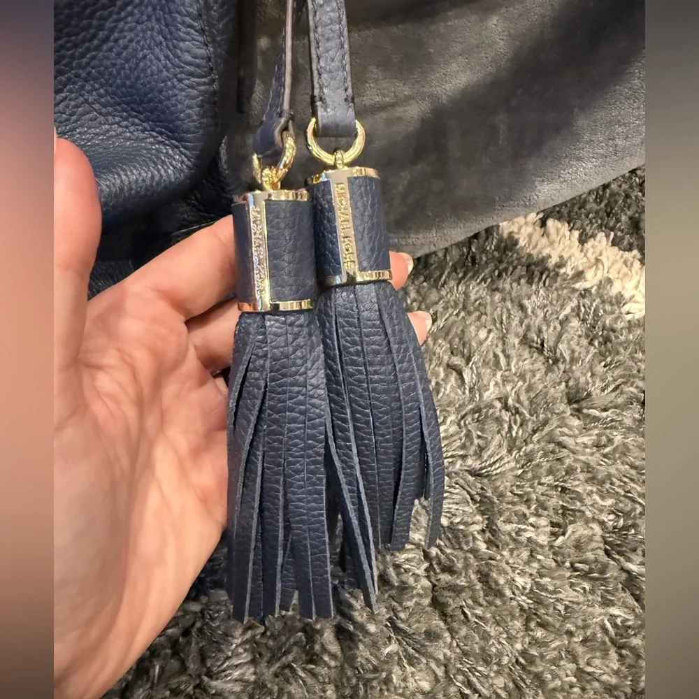 Michael Kors Ashbury‎ shoulder bag EUC
